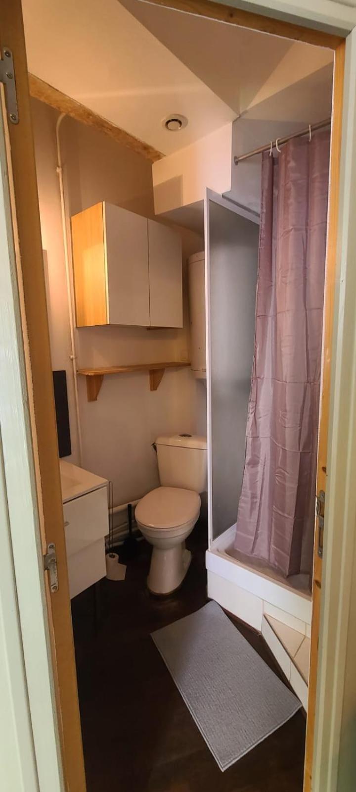 Studio Au Coeur Historique De Montpellier, 2 Personnes Et Wifi Esterno foto